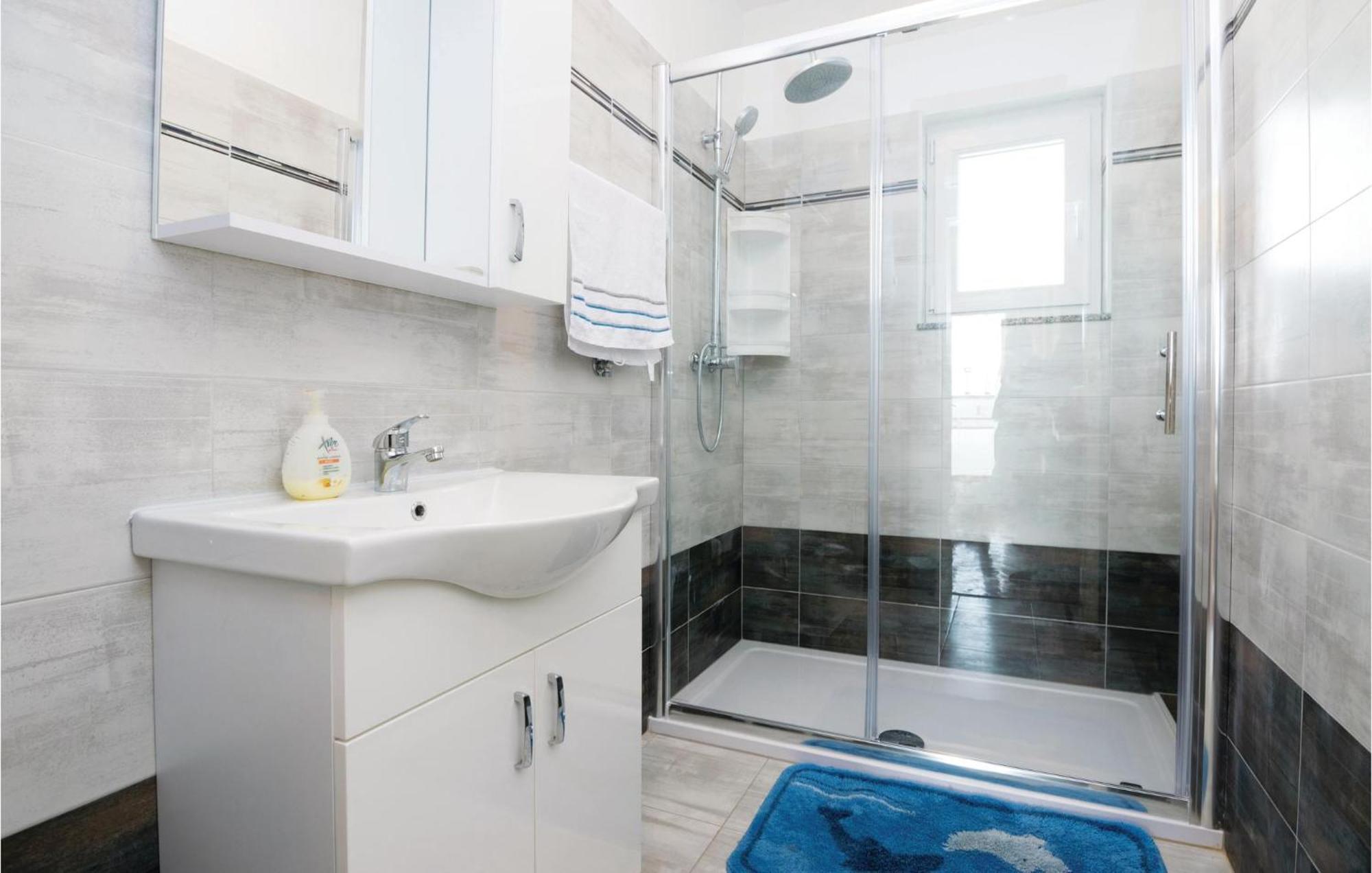 Stunning Home In Zadar With Kitchen ภายนอก รูปภาพ