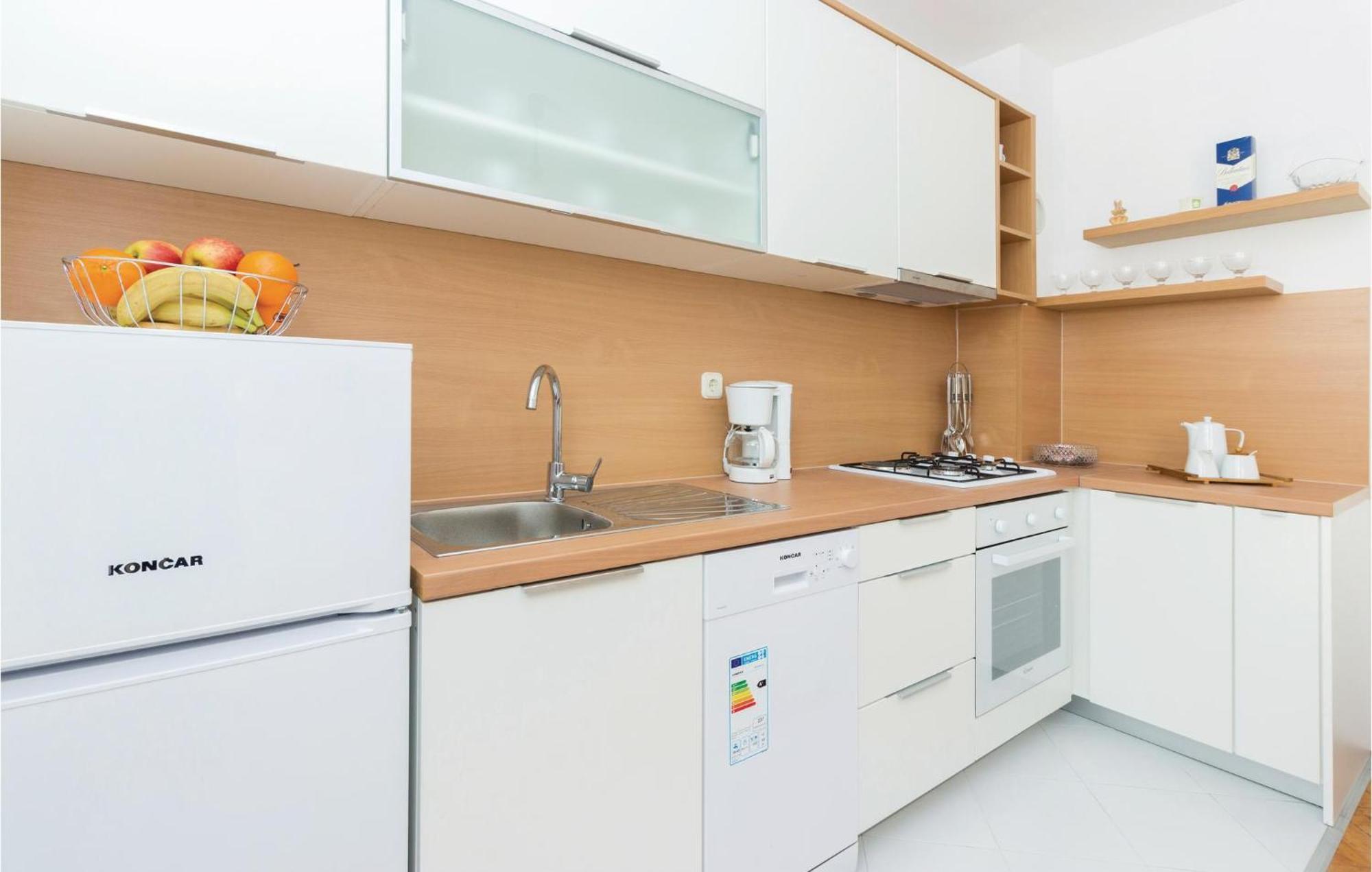 Stunning Home In Zadar With Kitchen ภายนอก รูปภาพ