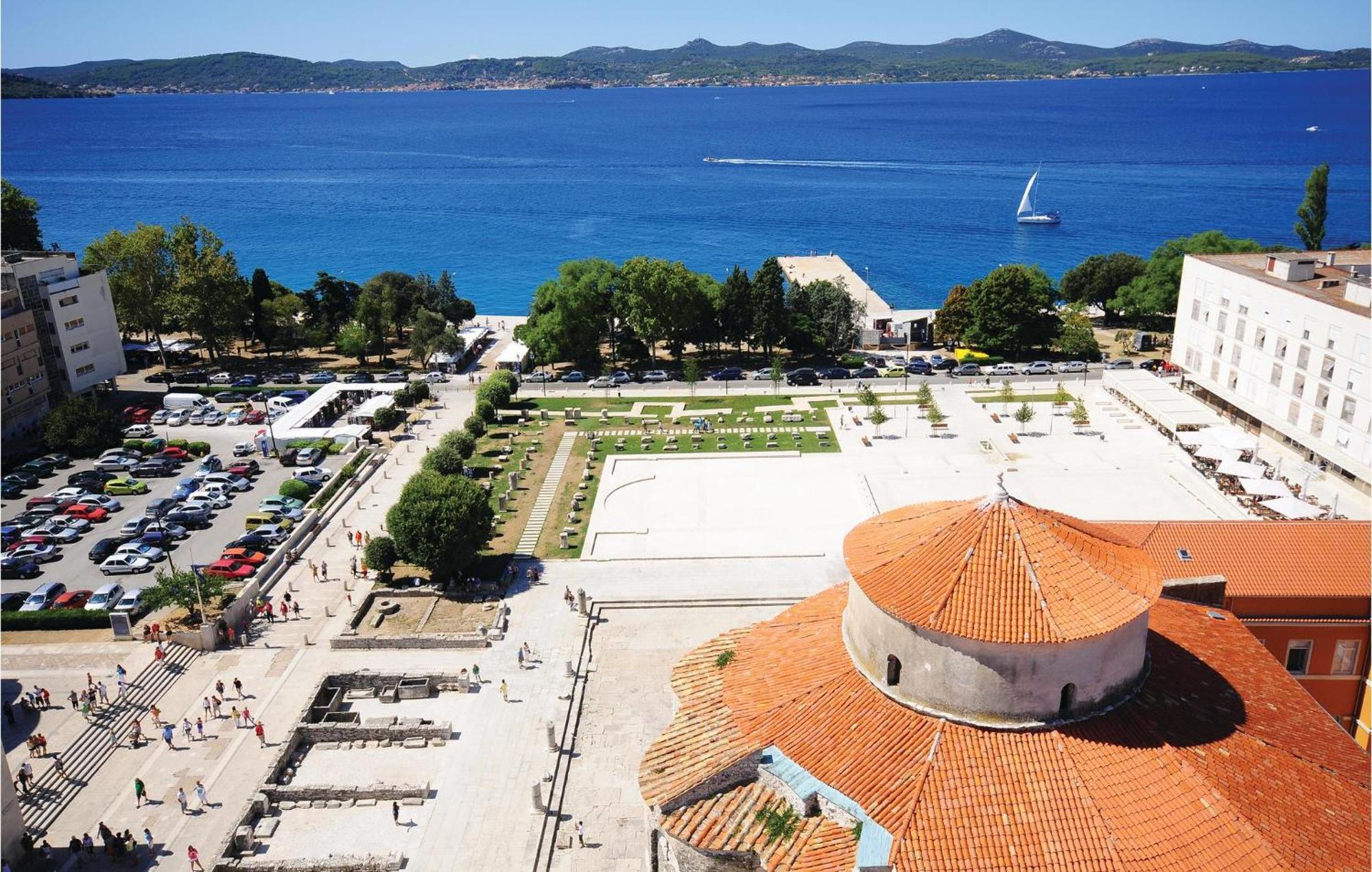 Stunning Home In Zadar With Kitchen ภายนอก รูปภาพ